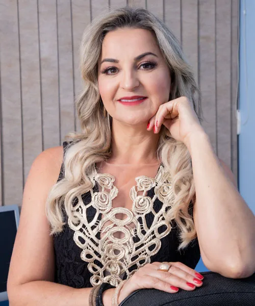 Retrato de Dra. Márcia Cleópatra de Oliveira